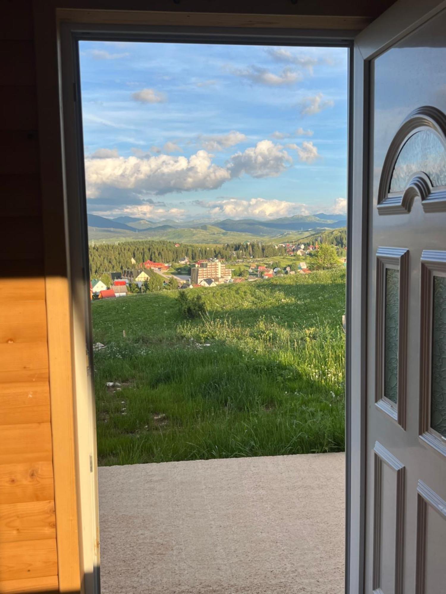 Red Rock Villa Zabljak  Ngoại thất bức ảnh